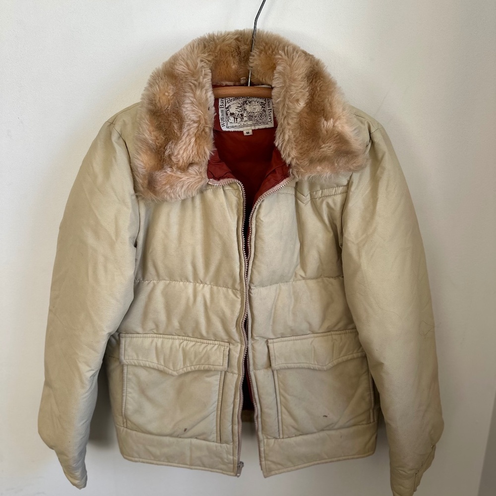 Vintage Men’s Puffer Jacket (size small) made in USA